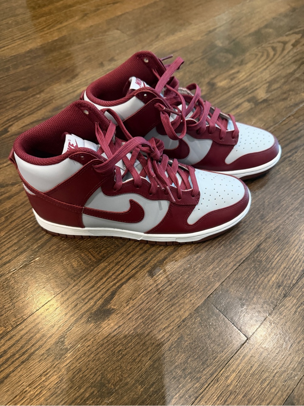 Nike Dunk High Sneakers in Maroon and White